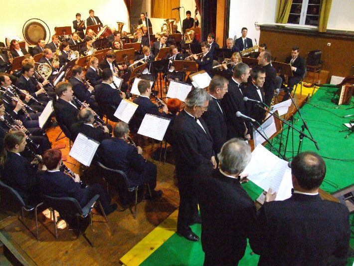 Koncert_Zadvor_2009_48--.JPG