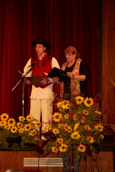 Oktet_Zven_letni_koncert_2013_01-.jpg