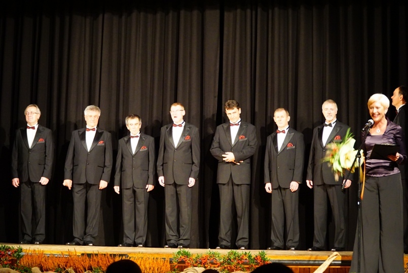 DSC00695-.JPG